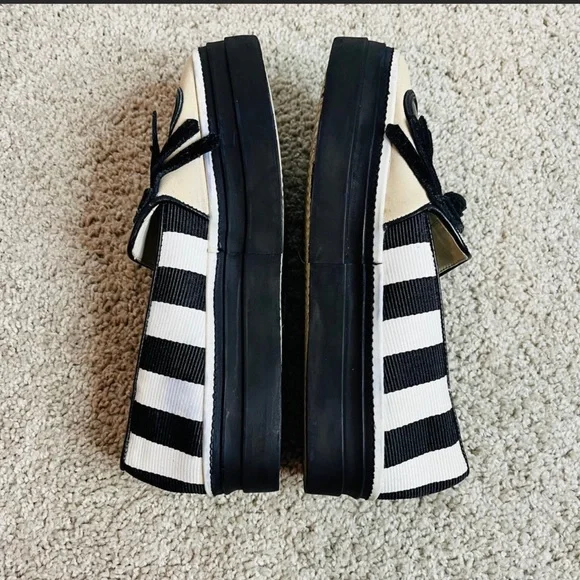 Alice +Olivia Stace Face shoes - Picture 4 of 6